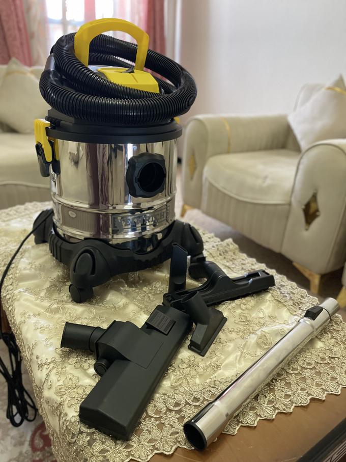 L’aspirateur Heinrich's Germany Eau et Poussière Avec la fonctionne de Souffleur 2000 w et 20 L